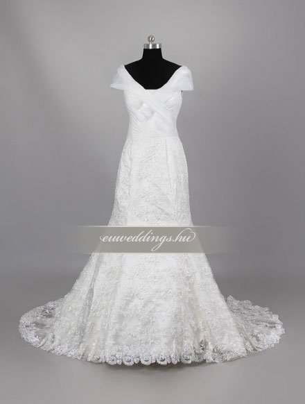 Menyasszonyi ruha A vonalú pántos-AVP-974
