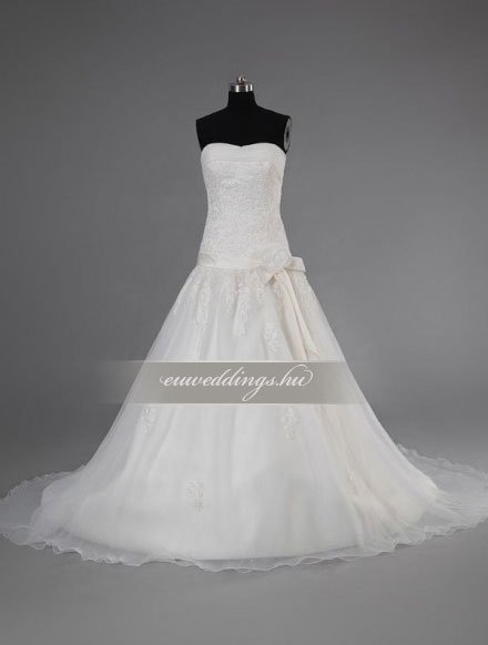 Menyasszonyi ruha A vonalú ujjatlan-AVU-3328