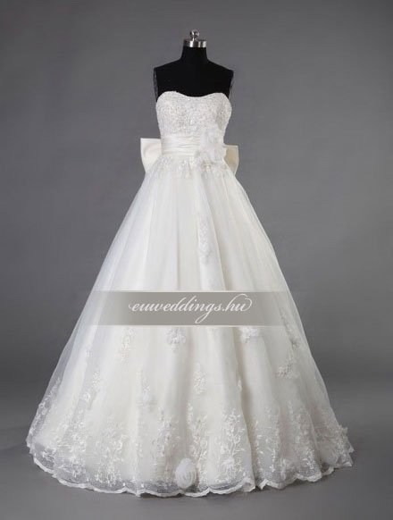 Menyasszonyi ruha A vonalú ujjatlan-AVU-3450