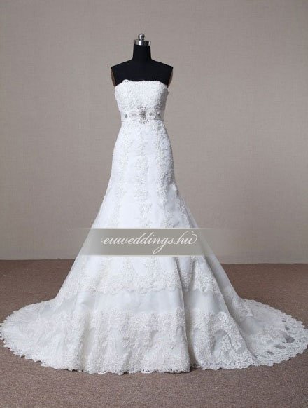 Menyasszonyi ruha A vonalú ujjatlan-AVU-3543