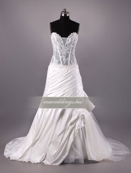 Menyasszonyi ruha A vonalú ujjatlan-AVU-3558