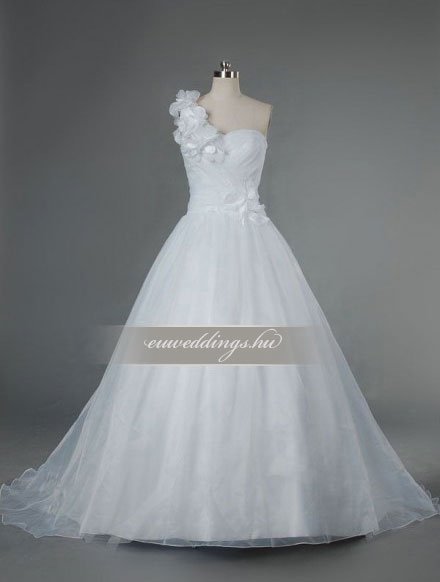 Menyasszonyi ruha báli fazonú pántos-BFP-4001