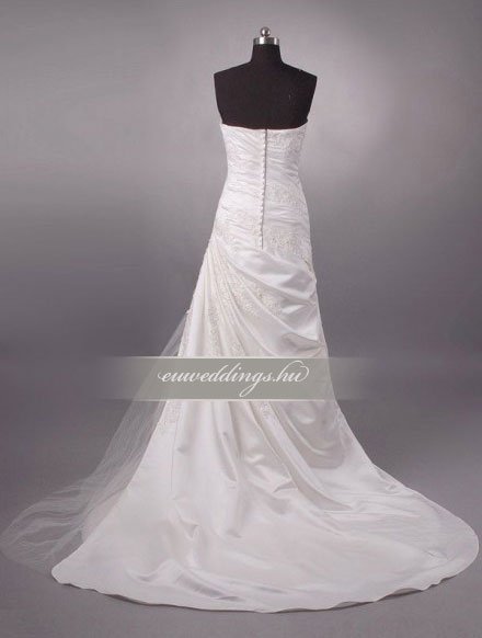 Esküvői ruha csípőtől bővülő ujjatlan-CBU-7688 3 Esküvői ruha csípőtől bővülő ujjatlan-CBU-7688