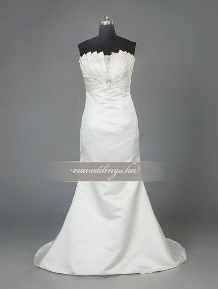 Menyasszonyi ruha sellő fazonú ujjatlan-SFU-10941