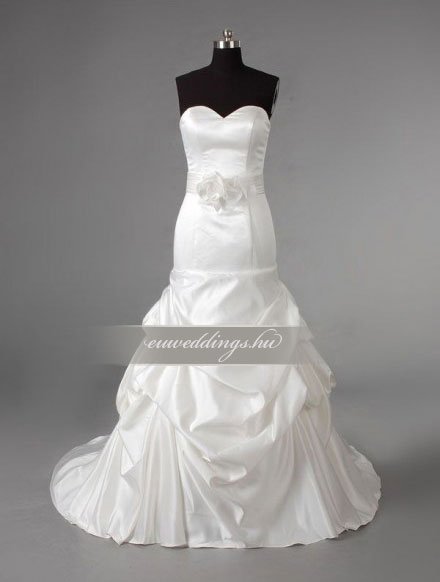 Menyasszonyi ruha sellő fazonú ujjatlan-SFU-11071